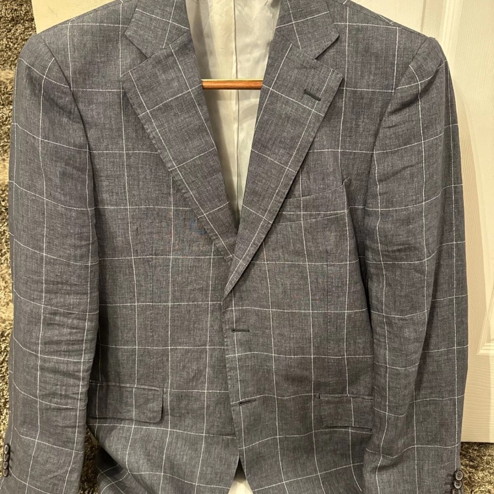 Gray Sport Coat with Windowpane Check Pattern